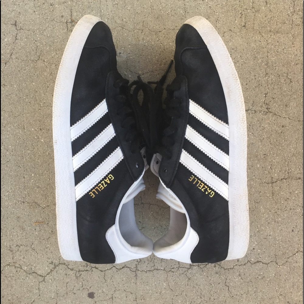 Gazelle Adidas black and White